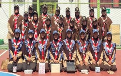 Satukan Semangat, Tebarkan Inspirasi! Dewan Ambalan MA Miftahunnajah Sleman Perkuat Persaudaraan Pramuka Melalui Anjangsana Ke SMA IT Baitussalam Prambanan