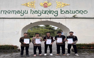 Santri MA Miftahunnajah Sleman Mengikuti Bimbingan Kewirausahaan